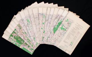 1944 22 db amerikai katonai térképszelvény a Közép-Duna-medencéről, benne nagyrészt az akkori Magyarország területével (települések és tágabb környékeik: Budapest, Szombathely, Sopron, Debrecen, Nagyvárad, Kassa, Munkács, Ungvár, stb.), 1:100000, Army Map Service, jelmagyarázattal, szószedettel, különböző méretben