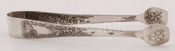 Növénymotívumokkal gazdagon díszített, orosz ezüst (Ag.) cukorfogó, jelzett, nettó 33 g, h: 14 cm