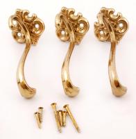 3 db díszes réz fogas, hozzá való csavarokkal