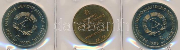 NDK 1988A 5M "Németország első vasútja" + 1988A 5M "Rostock" + "Szállítmányozás" emlékérem, 3db-os szett tokban T:1  GDR 1988A 5 Mark "Germany's First Railroad" + 1988A 5 Mark "Rostock" + "Verkehrswesen - Transportation in GDR" medallion, coin set in case C:UNC