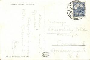 Balatonfüred-fürdő, parti sétány