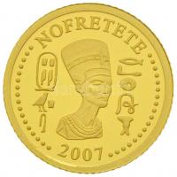 Togo 2007. 1500Fr Au &quot;Nofertiti&quot; (0.5g/0.999) T:PP Tanúsítvánnyal Togo 2007. 1500 Francs Au &quot;Nefertiti&quot; (0.5g/0.999) C:PP With Certificate