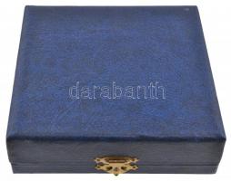 Madarassy Walter (1909-1994) DN "Magyar Állami Operaház" Br emlékérem eredeti tokban (60mm...