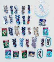 Nagy olimpiai gyűjtemény 1908-tól a modern időkig benne többek között számtalan jelvény, érem, plake...