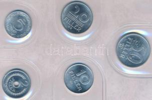 1977. 2f-10Ft 9klf "Magyar Népköztársaság" forgalmi érméi sötétzöld műbőrtokban T:1