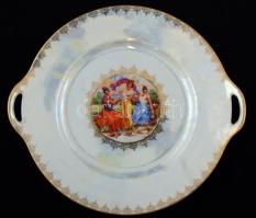 Gyöngyházfényű, életképes Drasche füles porcelán tányér, matricás, jelzett, apró kopásnyomokkal, d: 24 cm