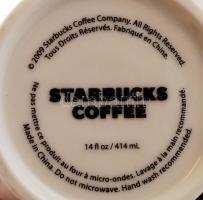 Nagy űrtartalmú (414 ml) Starbucks bögre, fa rátéttel, jelzett, apró kopásnyomokkal, d: 8 cm, m: 15 ...