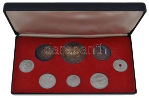 1967. 2f + 5f + 10f + 20f + 50f + 1Ft Ag + 5Ft Ag + 1966. 2Ft Ag, fiktív veret "Kabinet sor" eredeti dísztokban, nem teljes sor! T:P kis patina Hungary 1967. 2 Fillér + 5 Fillér + 10 Fillér + 20 Fillér + 50 Fillér + 1 Forint Ag + 5 Forint Ag + 1966. 2 Forint Ag "Cabinet set" in original box, not complete set! C:P small patina Adamo FO3