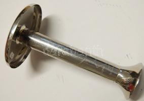 Óriási olimpiai gyűjtemény 1904-től a modern időkig, benne többek között trófeák, zászlók, részvétel...