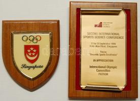 Óriási olimpiai gyűjtemény 1904-től a modern időkig, benne többek között trófeák, zászlók, részvétel...