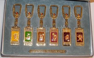 Óriási olimpiai gyűjtemény 1904-től a modern időkig, benne többek között trófeák, zászlók, részvétel...