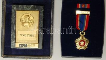 Óriási olimpiai gyűjtemény 1904-től a modern időkig, benne többek között trófeák, zászlók, részvétel...