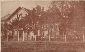 18 db főleg RÉGI főleg történelmi magyar városképes lap, vegyes minőség; / 18 mostly old mostly historical Hungarian town-view postcards, mixed quality;