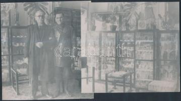 cca 1940 Békéscsaba, a Thöresz család gyógyszertára, Thöresz Dezső (1902-1963) hagyatékában levő 8 db negatívról készült későbbi nagyítások, 15x14 cm és 19x15 cm közötti méretekben