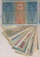 61db vegyes korona, pengő, forint bankjegy tétel jobb darabokkal, közte 1902. 1000K piros "Deut...