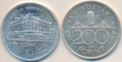 1992. 200Ft Ag "MNB" (2x) T:2