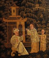 Japán lakk doboz melyet fényképtartóvá alakítottak, réz verettel, közepes állapotban, 16×13 cm