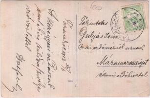 1912 Kökényes, Vadász elejtett medvékkel / hunter with hunted bears, photo (kis szakadás / small tea...