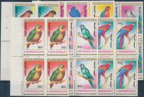 Parrots set margin blocks of 4, Papagájok sor ívszéli négyestömbökben
