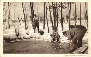 Harctéri toalett januárban, az Érdekes Újság kiadása / Military WWI Hungarian, washing in January (EK)