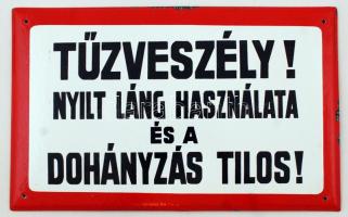 Tűzveszély zománcozott tábla jó állapotban 26x40 cm