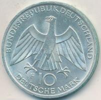 NSZK 1972F 10M Ag "Olimpia-München / Csomó" T:2  FRG 1972F 10 Mark Ag "Olymics Munich / Knot" C:XF