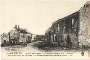 Chatillon-sur-Morin, Bataille de la Marne / war-damaged street (taken from a postcard booklet) (gluemark)