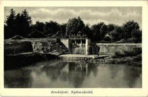 19 db RÉGI fekete-fehér magyar városképes lap; főleg Balaton és környéke / 19 old black and white Hu...