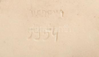 Herendi Lenin büszt, fehérmázas, jelzett, apró kopásnyomokkal, m: 16 cm