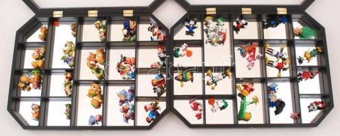 Vegyes Kinder tétel: különféle sorozatok darabjai, összesen 65 db