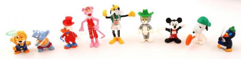 Vegyes Kinder tétel: különféle sorozatok darabjai, összesen 65 db