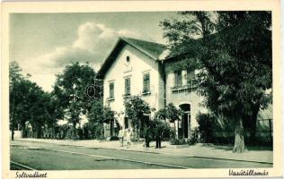 Soltvadkert, Vasútállomás; Szabolcs testvérek kiadása