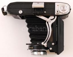 Zeiss Ikon Ercona Prontor-S fényképezőgép Novonar Anastigmat 4.5/110 objektívvel, jó állapotban, bőr...