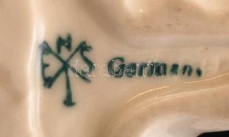 Ens porcelán rózsa, kézzel festett, jelzett, apró kopásnyomokkal, m: 4 cm