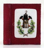 Bányászat a Herendi porcelánművészetben. Szerk: Tóth Pál. Miskolc, 1985. Herendi porcelán plakettel, Csak 150 példány!
