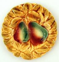 Körtékkel díszített szecessziós falitányér, festett mázas kerámia, jelzett, apró kopásnyomokkal, d: 19 cm