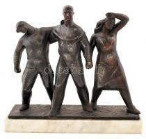 Olcsai Kiss Zoltán (1895-1981): Álltunk a vészben, álltunk merészen..., bronzírozott fém szobor, jelzett, márvány talapzaton, m: 19,5×21,5×7 cm