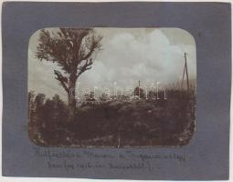 1916-1918 2 db fotó az olasz frontról (Sugana-völgy), kartonra ragasztva, alul feliratozva, 11×14 cm