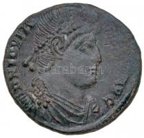 Római Birodalom / Sirmium / Jovianus 363-364. AE3 Cu (3,28g) T:2-,3 Roman Empire / Sirmium / Jovian 363-364. AE3 Cu "DN IOVIAN-VS P F AVG / VOT V MVLT X - ASIRM" (3,28g) C:VF,F RIC VIII 118.