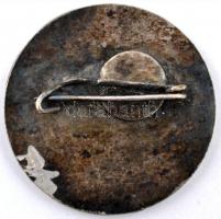 ~1980. "Élenjáró Növendék" zománcozott fém jelvény (27mm) T:2