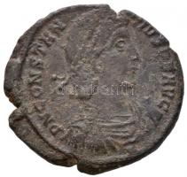 Római Birodalom / Konstantinápoly / II. Constantius 348-351. AE2 Cu (6,06g) T:2-,3 ph. Roman Empire / Constantinople / Constantius II 348-351. AE2 Cu D N CONSTAN-TIVS P F AVG / FEL TEMP R-EPARATIO - Gamma - CONSA (6,06g) C:VF,F edge error RIC VIII 79.