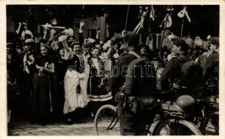 1938 Ipolyság, bevonulás, magyar folklór / entry of the Hungarian troops, Hungarian folklore (fl)