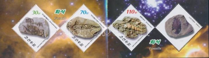 Őskori leletek bélyegfüzet Prehistoric fossils stampbooklet