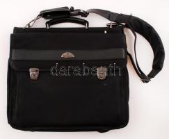 Samsonite Business-Manager táska, öt rekesszel, jó állapotban, kulccsal, 39×43 cm