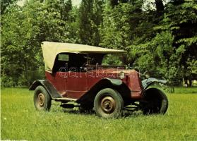 12 db MODERN képeslap a Közlekedési Múzeum jármű sorozatából, (autó, hajó, repülő, villamos) szép ál...