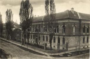 Kecskemét, Faragó Béla tanító árvaház