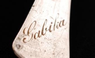 Ezüst (Ag.) evőeszközök, jelzettek, kettő monogrammal, nettó:156 g