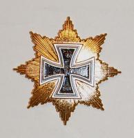 Németország "Hindenburg Stern" kitüntetés. Csak egyetlen egyszer lett Hindenburg tábornok vele kitüntetve, később elveszett! Másolat, tanúsítvánnyal. T:1