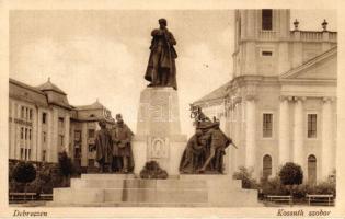 Debrecen, Kossuth-szobor, Református templom