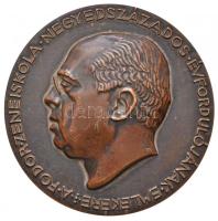 Reményi József (1887-1977) 1927. "A Fodor Zeneiskola negyedszázados évfordulójának emlékére / 1903-1928" Br emlékplakett (80mm) T:2,2- Hungary 1927. "25th Anniversary of the Fodor School of Music / 1903-1928" Br commemorative plaque. Sign.: József Reményi (80mm) C:XF,VF HP 4432.